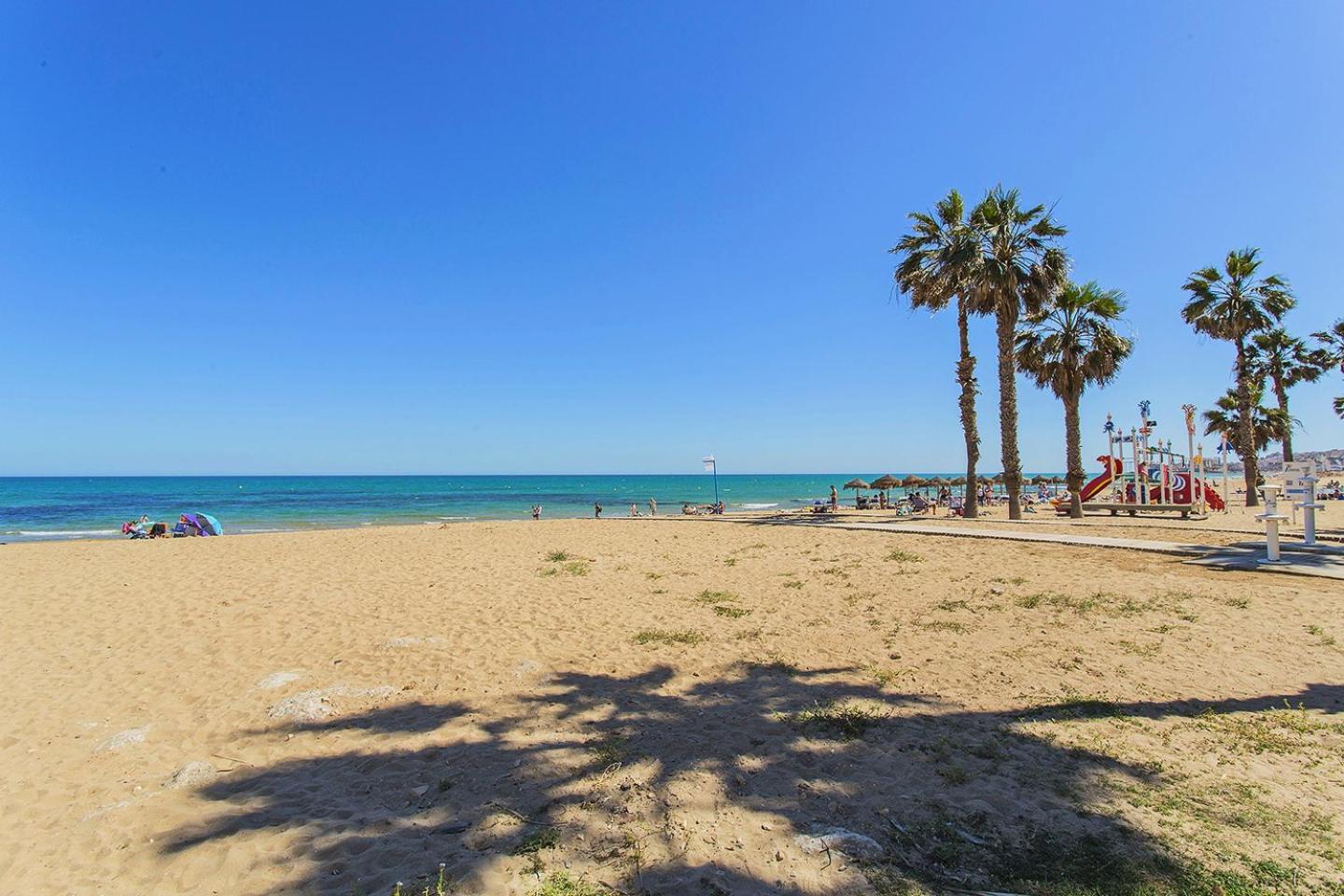 33 Beach Terrace - Alicante Real Estate Ла Мата Екстериор снимка