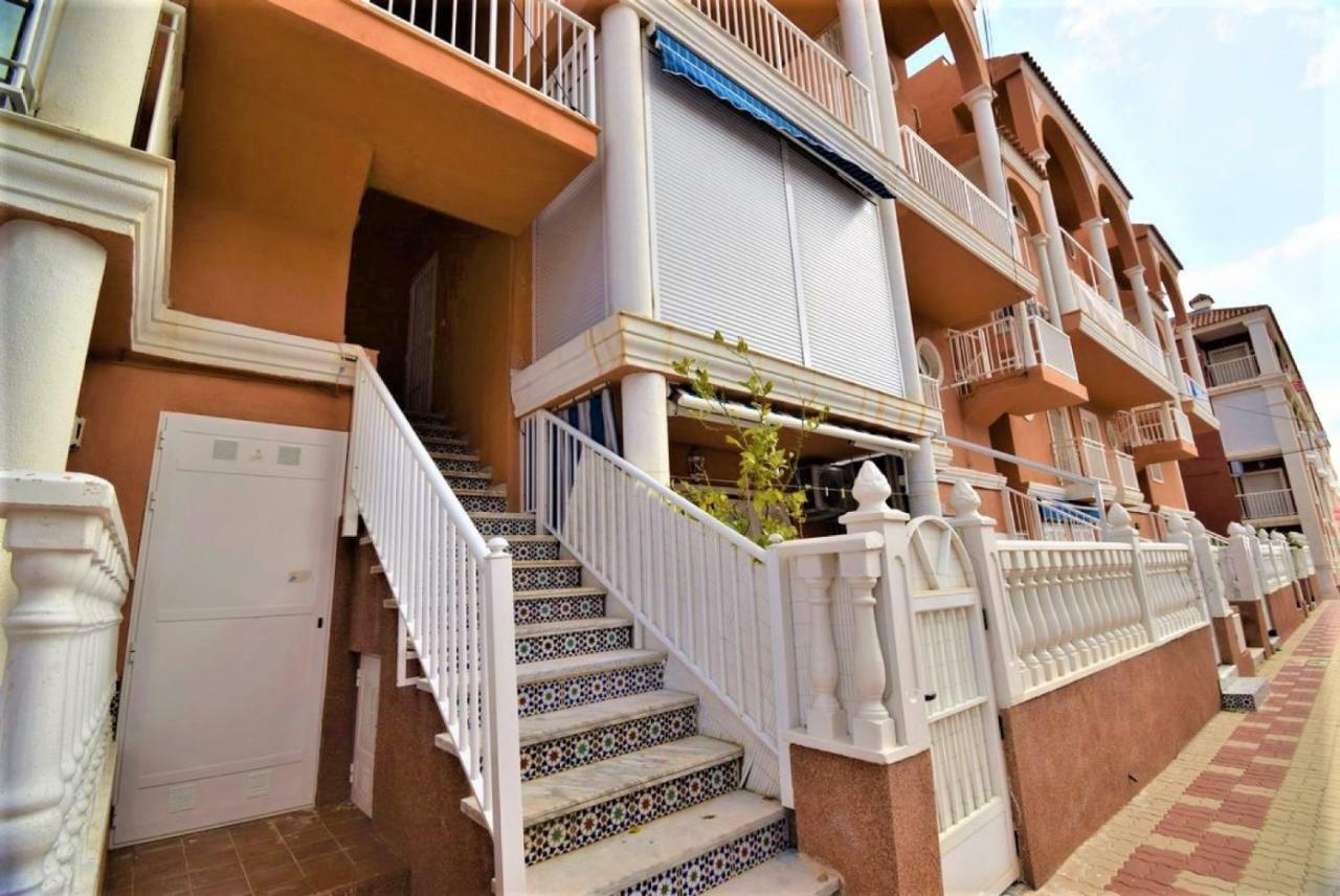 33 Beach Terrace - Alicante Real Estate Ла Мата Екстериор снимка